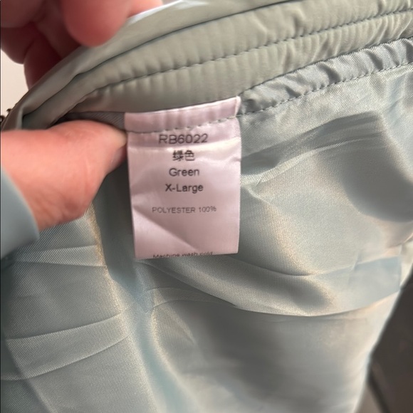 Amazon Blue Green Puffer Jacket Vest with Hood - Size XL - Picture 12 of 12